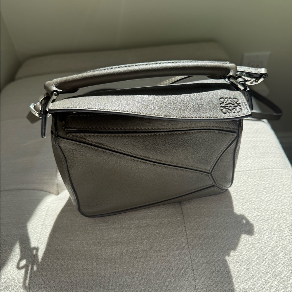 Loewe mini puzzle bag in grey/khaki